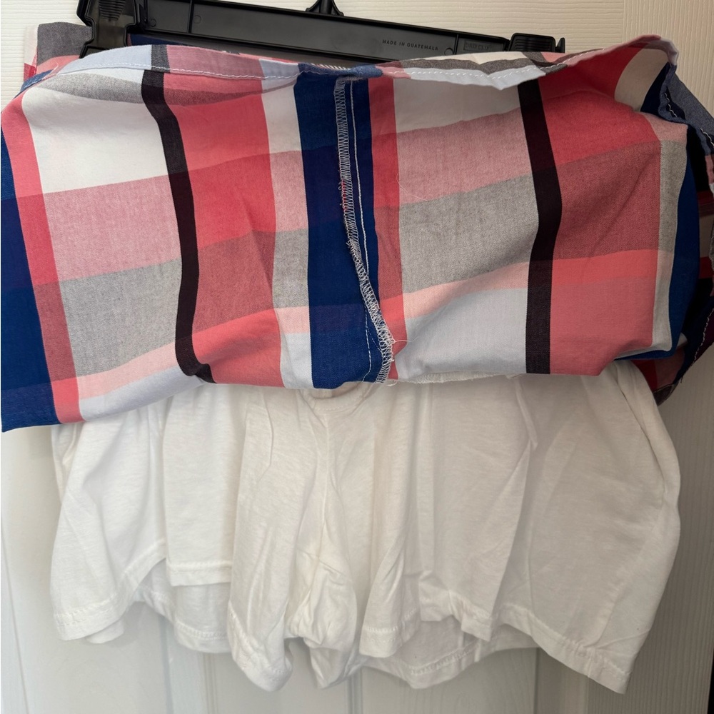 croft & barrow Girls Pink Plaid Skort with White Accent - Picture 4 of 4